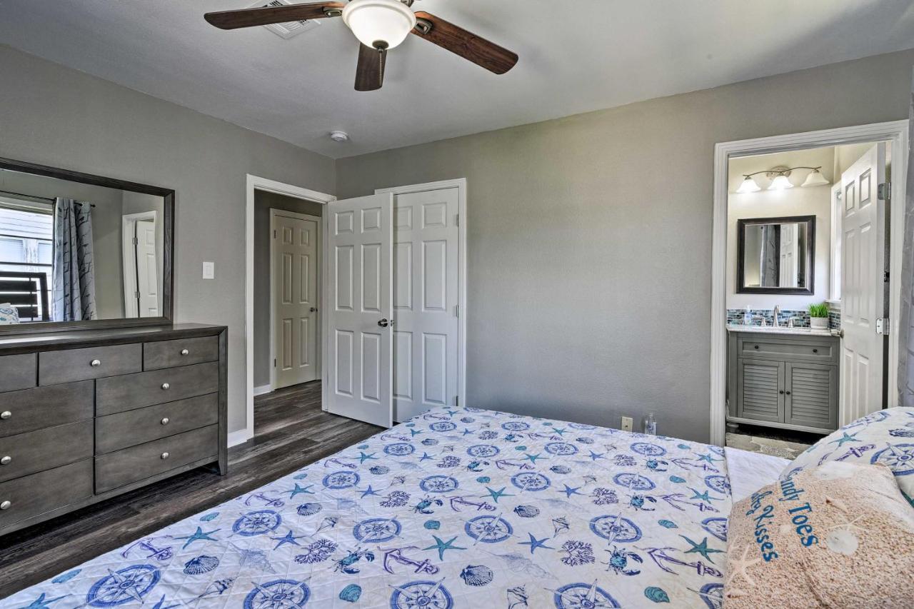 Spacious And Modern Family Duplex In Galveston! Eksteriør billede