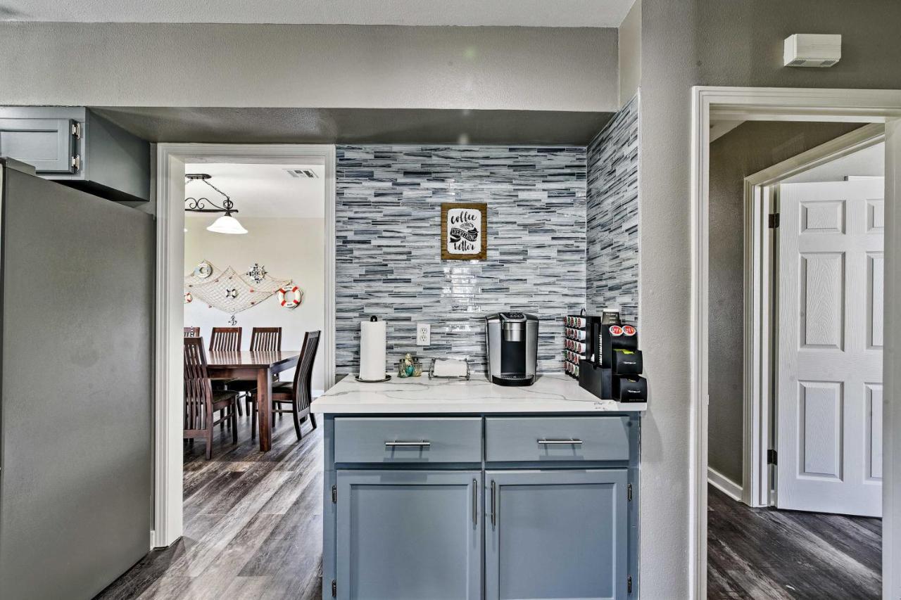 Spacious And Modern Family Duplex In Galveston! Eksteriør billede