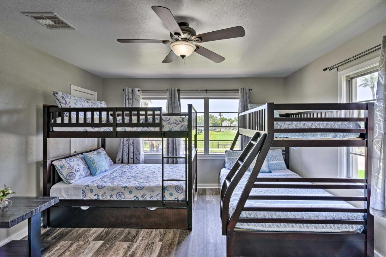 Spacious And Modern Family Duplex In Galveston! Eksteriør billede